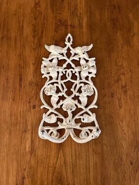 Vintage Cast Iron Floral Wall Hanging